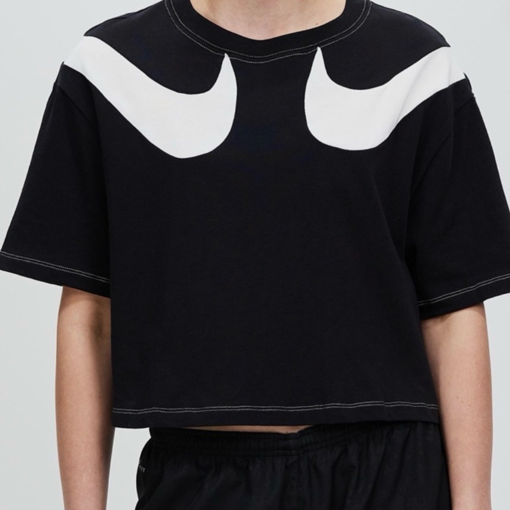 Nike crop black with white swooshes top size 2X with white stitching